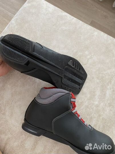 Лыжные ботинки Larsen