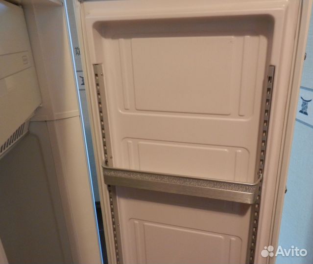 Холодильник рабочий.ЗИЛ-64 кш-260П 1990 г. выпуска