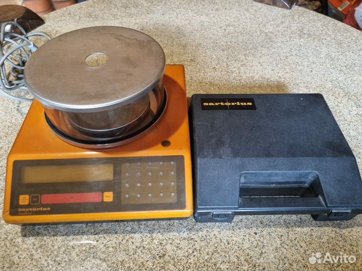 Весы Sartorius E2000D