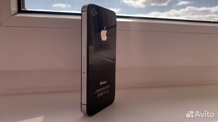 Телефон iPhone 4s iOS 6.1.3