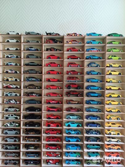 Коллекция машинок hot wheels