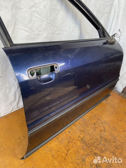 Дверь передняя правая Ауди 80 B4 Audi