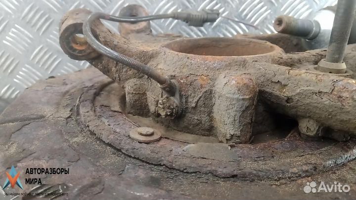 Ступица задняя левая Mercedes-Benz R-Класс W251