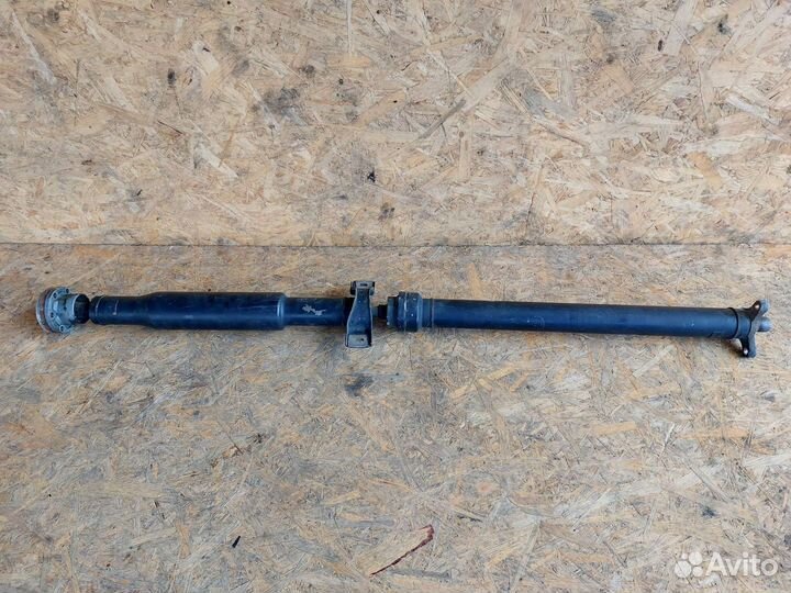 Карданный вал Mercedes W251