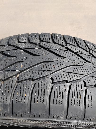 Nokian Tyres Hakkapeliitta R2 SUV 235/60 R17 106R