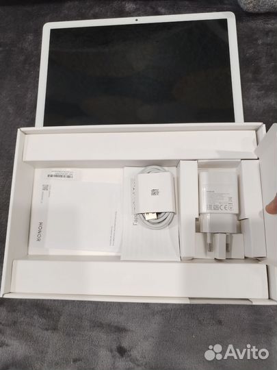 Планшет Honor Pad X8, 10.1