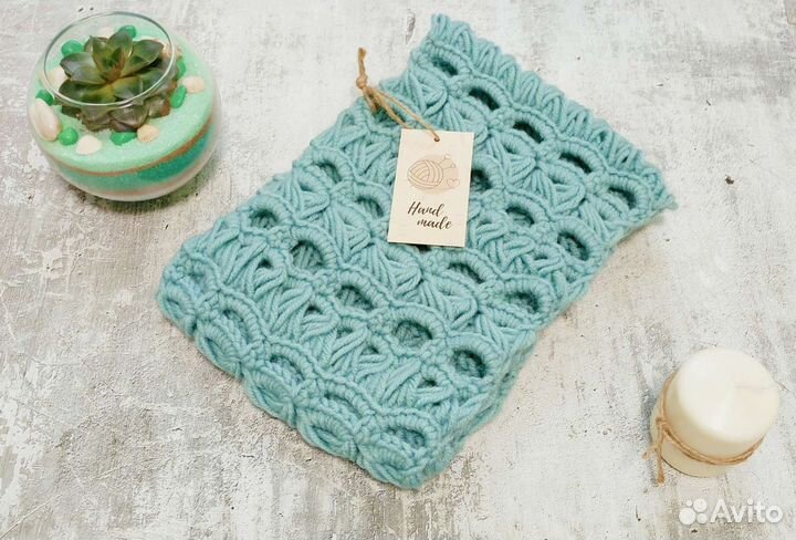 Вязаный шарф ручной работы