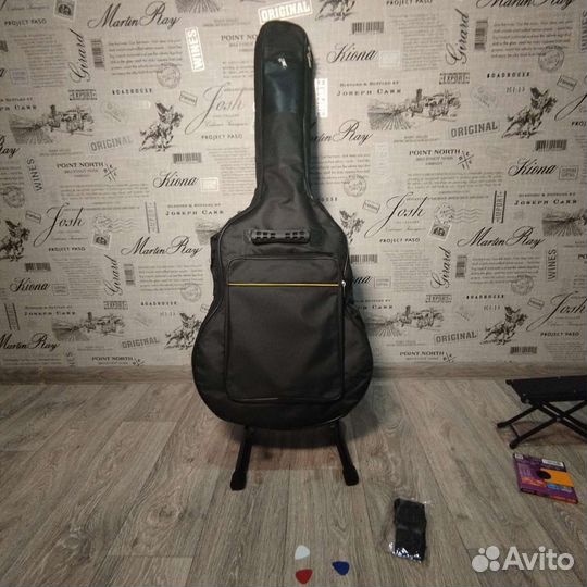 Чехол для гитары плотный+струны+каподастр