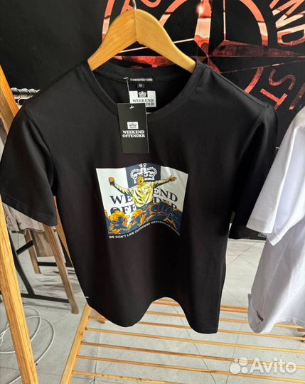 Футболка Weekend Offender