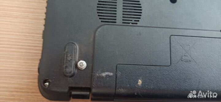 Ноутбук на запчасти packard bell