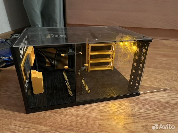 Гараж для машины детский