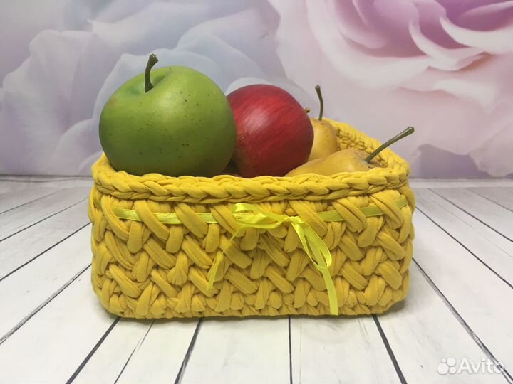 Корзинка из трикотажной пряжи