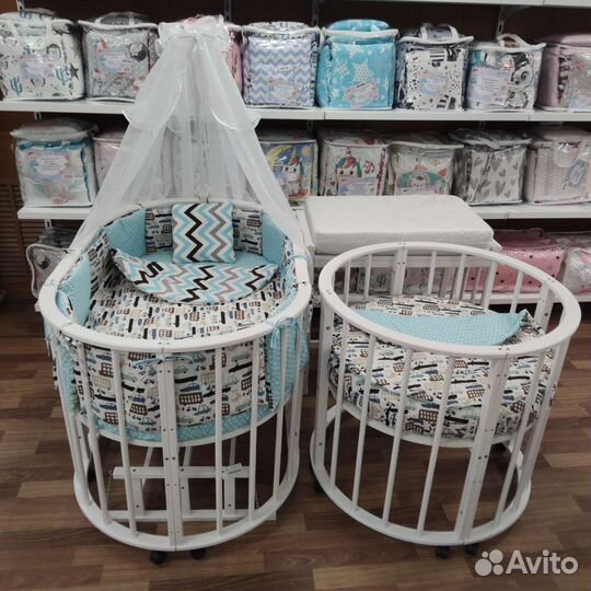 Постельное белье в детскую кроватку овал круг