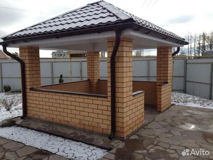 Бригада строителей