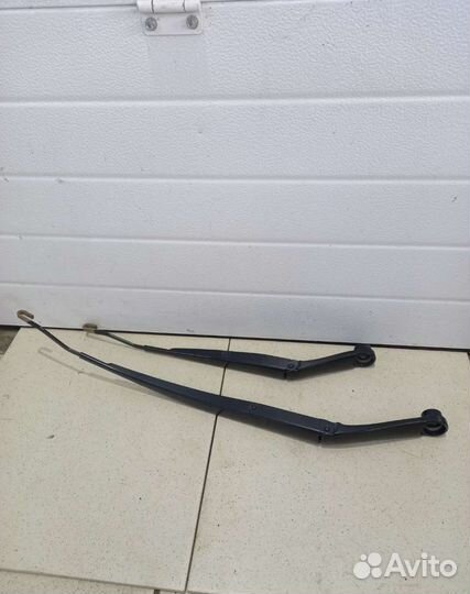 Поводок дворников Kia Picanto 3 JA