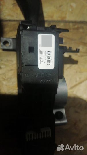 Переключатель подрулевой