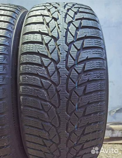 Nokian Tyres WR D4 205/50 R17 93V