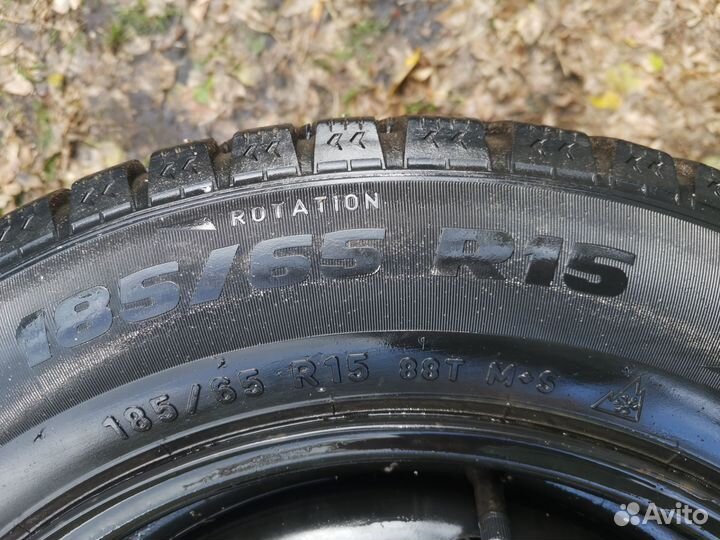 Pirelli Formula Ice FR 185/65 R15