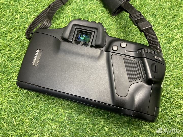 Minolta Dynax 9Xi + 28-105mm 3.5-4.5 Xi