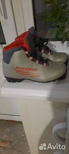 Лыжные ботинки Nordway 37размер