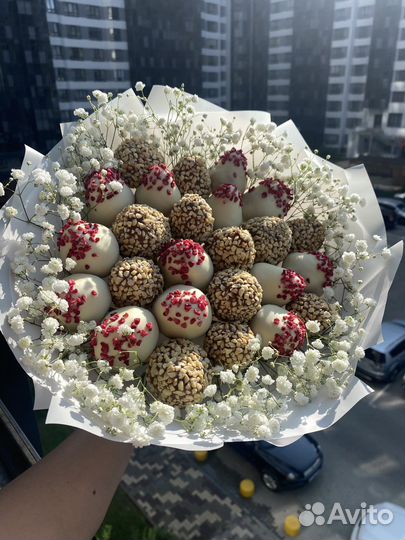 Букет клубника в шоколаде подарок Воронеж