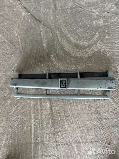 Решетка радиатора ваз 2108