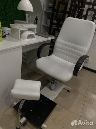 Педикюрное кресло