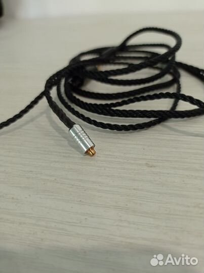 Кабель для наушников