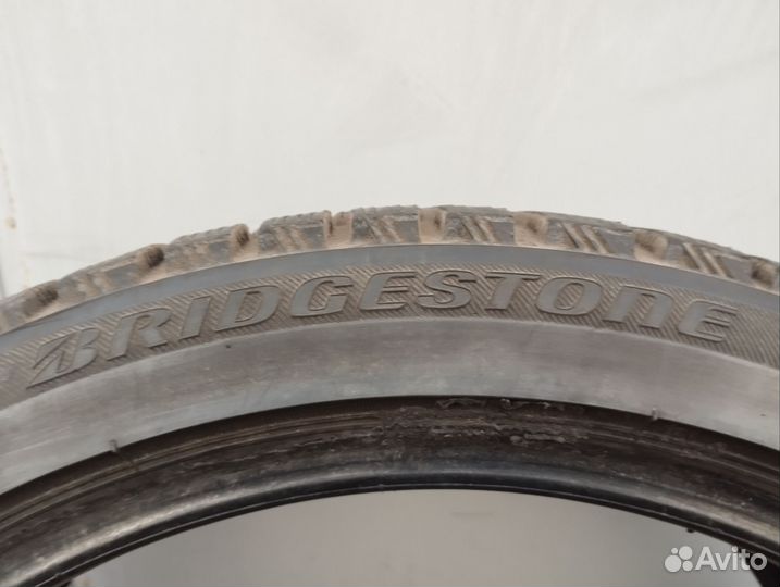 Bridgestone Blizzak Spike-01 235/40 R18 91T