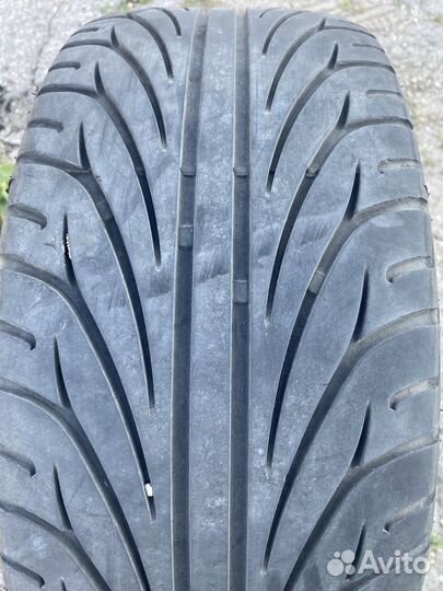 Kenda Kaiser KR20 225/40 R18