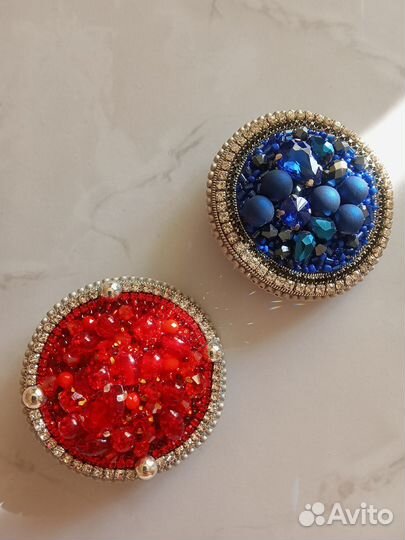 Брошь ручной работы