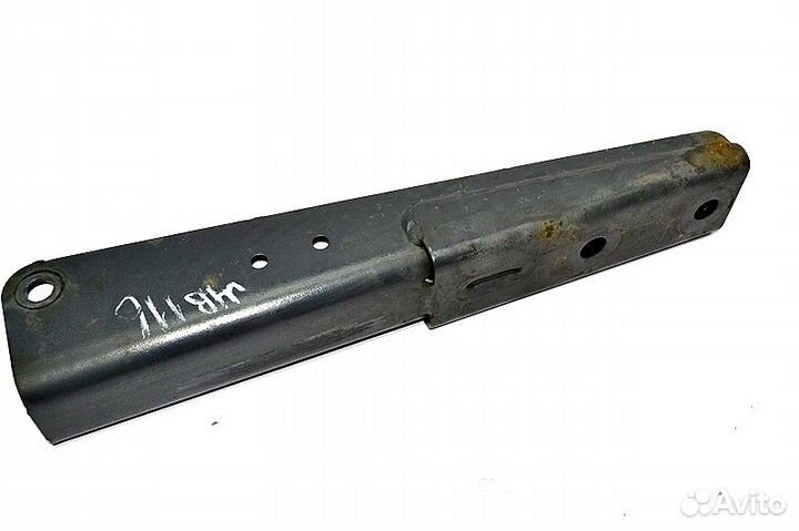 Кронштейн амортизатора кабины, передний правый mer