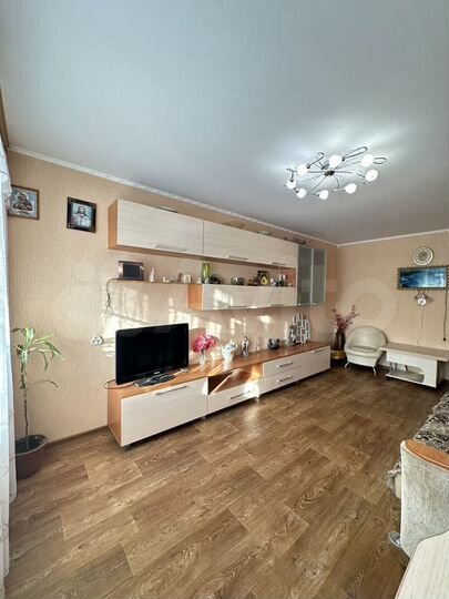 2-к. квартира, 50,8 м², 1/9 эт.