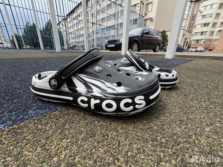 Crocs новые