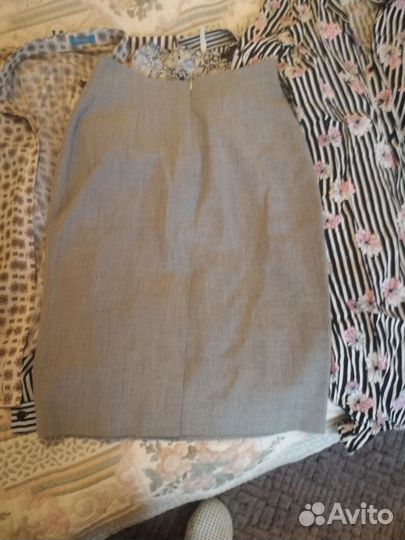 Женские вещи 42-44, бесплатно пакетом