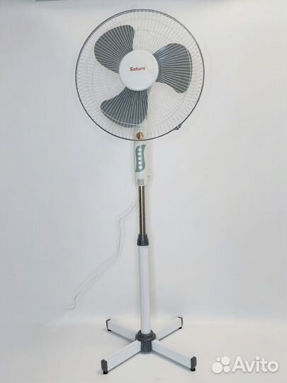 Вентилятор напольный Saturn