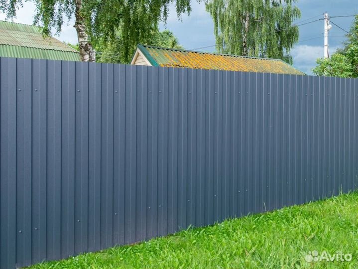 Производство и монтаж заборов из профнастила