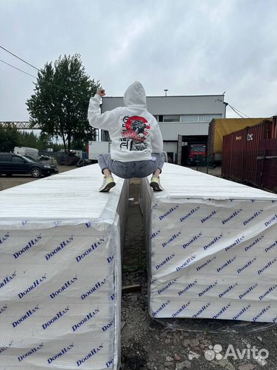 Сэндвич панели новые RAL9010