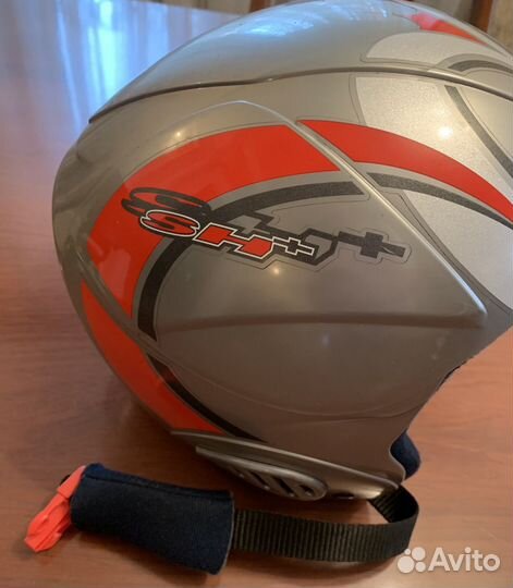 Шлем для горных лыж