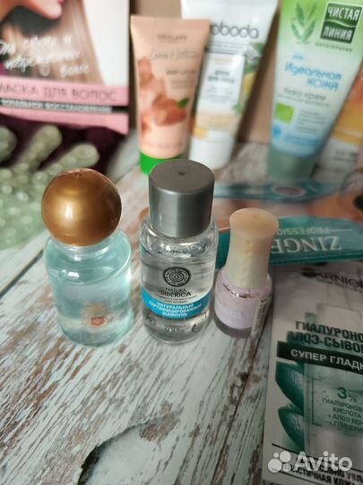 Пакет косметики с расческой