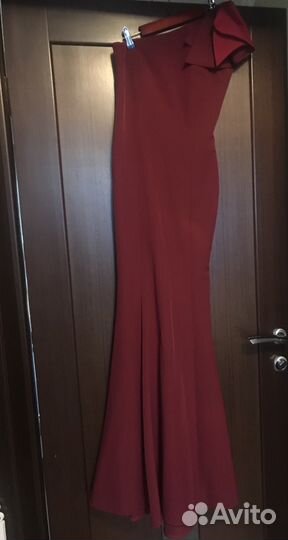 Платье вечернее