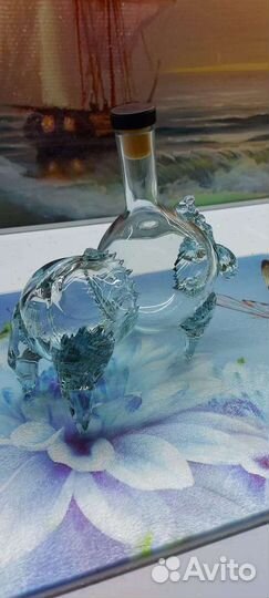 Штоф стеклянный Бык