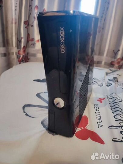 Xbox 360 slim