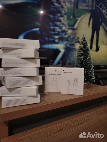 Зарядка на iPhone, Samsung