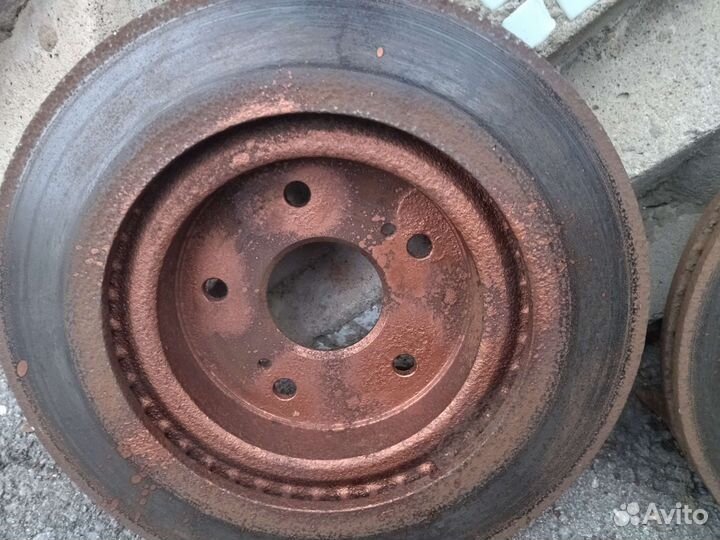 Продам запчасти suzuki оригинал