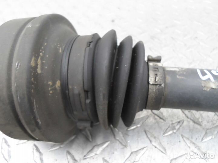 Полуось задняя правая Mercedes GL W164 A1643502510