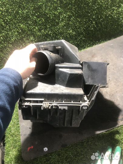 Корпус воздушного фильтра Mazda 3 BK Mps