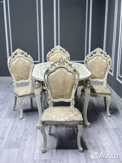 Комплект стол и стулья. Оплата при получении