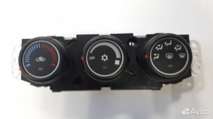 Блок управления отопителем 7820A616 ASX лансер 10