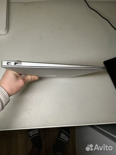 Apple MacBook Air 11 (i5/4gb/128ssd/Новый АКБ)